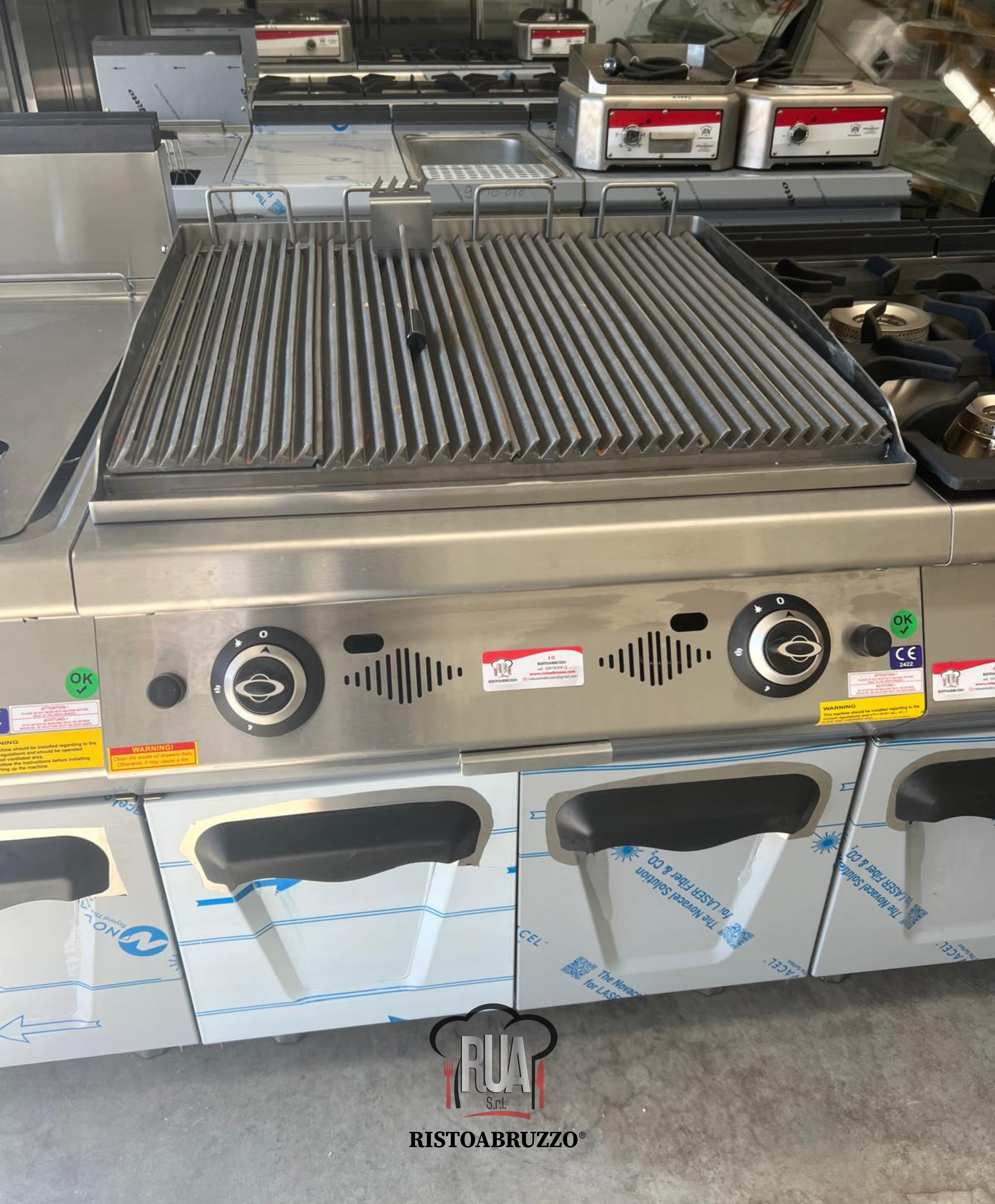 Griglia a pietra lavica a gas + supporto 1